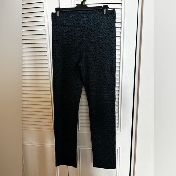 Margaret M Slimming Pants Sz M - Picture 2 of 7